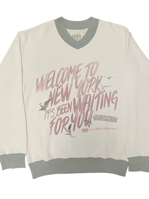 Taylor Swift Welcome To New York, It’s Been Waiting For You V-Neck Pullover